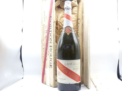 1 DOUBLE MAGNUM CHAMPAGNE MUMM ANNEES 70





Sur...