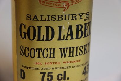 Lot de 6 bouteilles de Scotch Whisky. Gold...