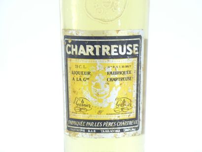 1 bouteille de CHARTREUSE TARRAGONE 	JAUNE,...
