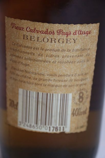 1 CALVADOS V.S.O.P
1 bouteille de CALVADOS,...