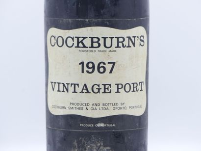 1 bouteille de PORTO 1967 COCKBURN S. Étiquette...