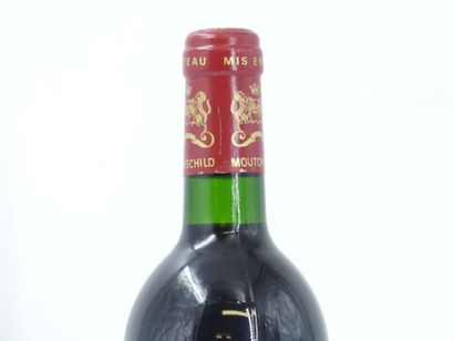 1 bouteille de PAUILLAC, 1990, Château MOUTON...