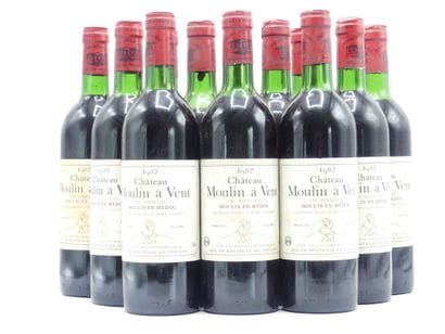 12 bouteilles de MOULIS 1982 CHÂTEAU MOULIN...
