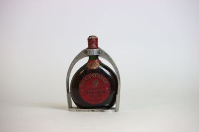 DUCASTAING ARMAGNAC. Bouteille de 