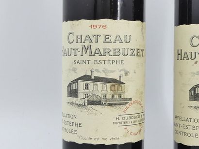 2 HAUT MARBUZET 1976
2 bouteilles de SAINT...