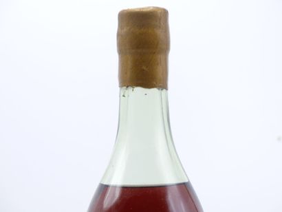 1 bouteille de BAS ARMAGNAC 1942 MARQUIS...