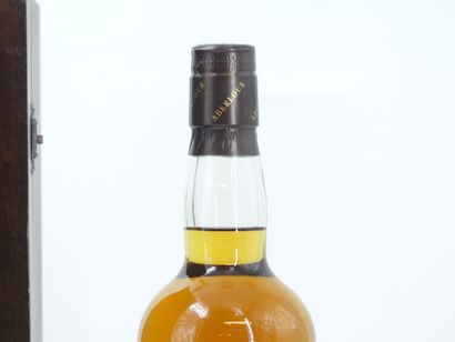 1 bouteille de SCOTCH WHISKY 22 YEARS 	1980...