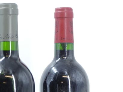2 bouteilles de SAINT EMILION GRAND CRU,...