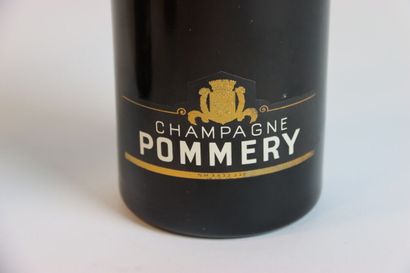 2 bouteilles de CHAMPAGNE, 1955, POMMERY....