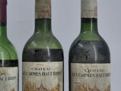 6 CHATEAU LES CARMES, 1970 et 1964
2 bouteilles...