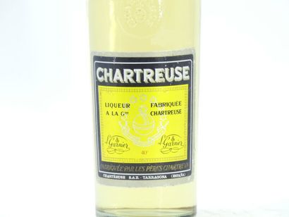 1 bouteille de CHARTREUSE TARRAGONE POST...