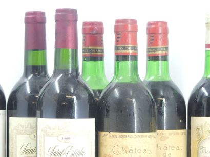 LOT 11 BOUTEILLES
3 bouteilles de BORDEAUX,...