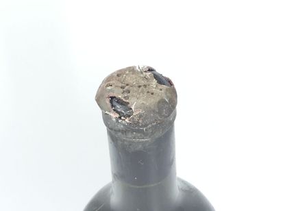 1 MARQUIS SAINT ESTEPHE 1959
1 bouteille...