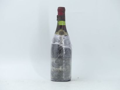 1 bottle of CLOS DE VOUGEOT, 1945, MOILLARD....