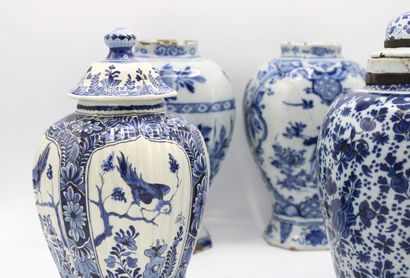 Set of four glazed earthenware pots.
Heights...