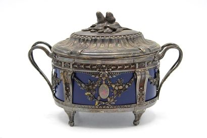 Covered sugar bowl of oval form, the silver...