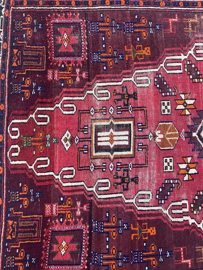 Tapis Beloutchistan afghan 
Usures 
Dimensions...