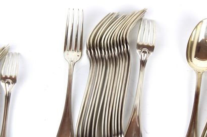 Partie de ménagère, décor au filet, composée...
