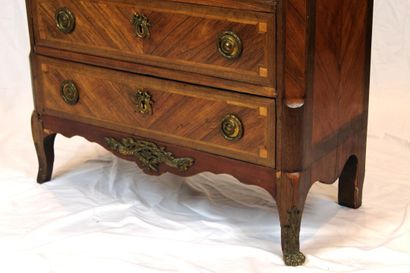 Semainier d'époque Louis XVI en bois et marqueterie...