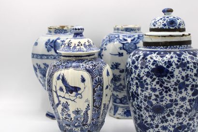 Set of four glazed earthenware pots.
Heights...