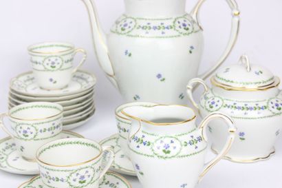 Partie de service à café Christofle & Bernardaud...