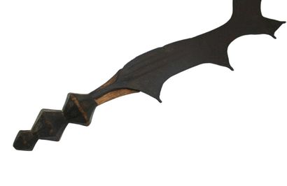 Couteau d'exécution NGuluNGombe. Manche en...