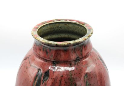 Charles HAIR (né en 1955). Grand vase en...