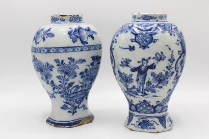 Set of four glazed earthenware pots.
Heights...
