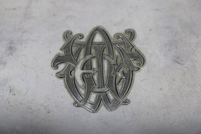 Box out of silver plated metal quantified...