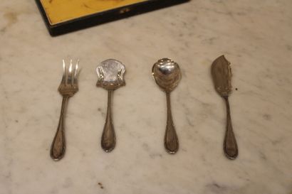 Mignardise service in silver, Minerve mark,...