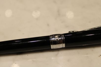 MONT BLANC, fountain pen with gold nib, Length:...