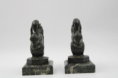 Max LE VERRIER (1891-1973)
Pair of squirrels...