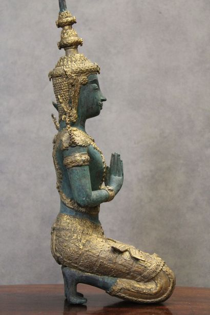 THAILANDE
Divinity in bronze with double...
