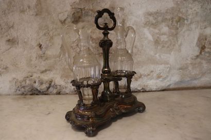 Oil and vinegar cruet in silver, Minerva...