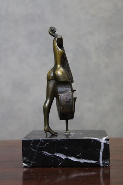 LERERY
School of the XXth century, Woman...