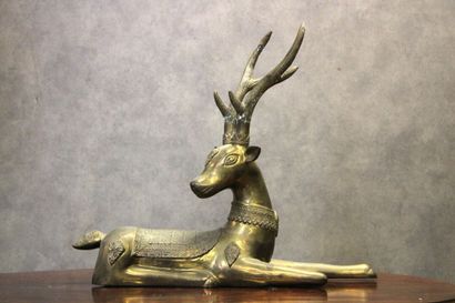THAILANDE (dans le goût) 
Stag in bronze...