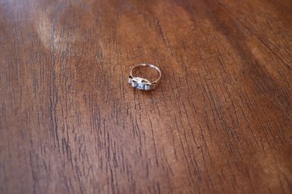 Yellow and white gold ring, decorated with...