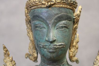 THAILANDE
Divinity in bronze with double...