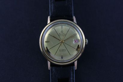 SANDOZ
Montre bracelet plaquée or. Boitier...