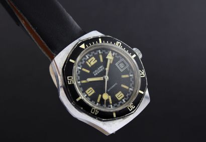 VUILLEMIN REGNIER Plongeuse
Montre bracelet...