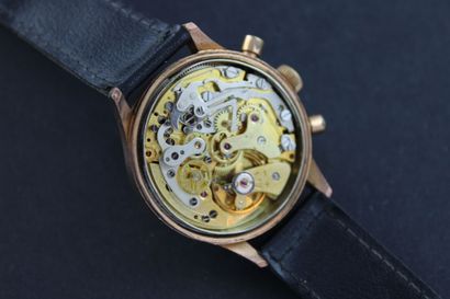 CARAVELLE
Chronographe bracelet plaqué or....