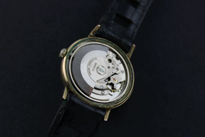 SANDOZ
Montre bracelet plaquée or. Boitier...