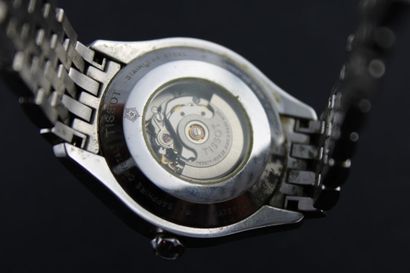 TISSOT
Montre bracelet en acier. Boitier...