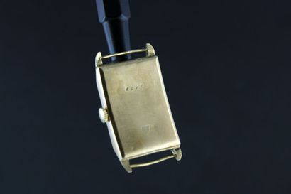 HELVETIA
Montre bracelet en or jaune 18k....