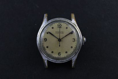 ETANCHE
Montre bracelet chromée. Boitier...