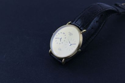 FRED Paris Dual Time
Montre bracelet plaquée...