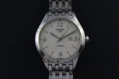 TISSOT
Montre bracelet en acier. Boitier...