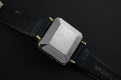OMEGA DE VILLE
Montre bracelet de dame plaquée...