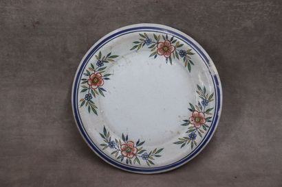 Cover-pot and a saucer out of earthenware...