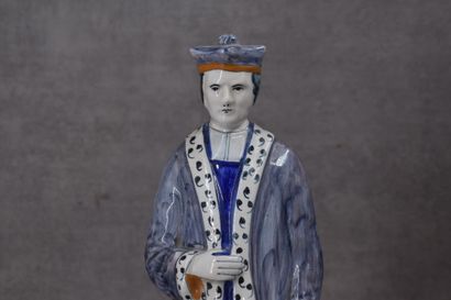 HENRIOT in Quimper. Saint Yves in polychrome...